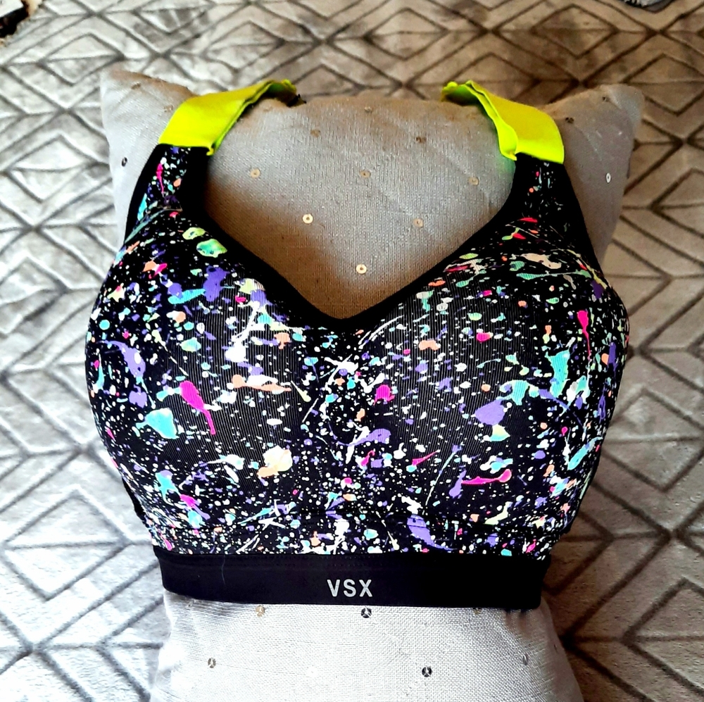 VSX Sport - Maximum Support Sport Bra 32DD